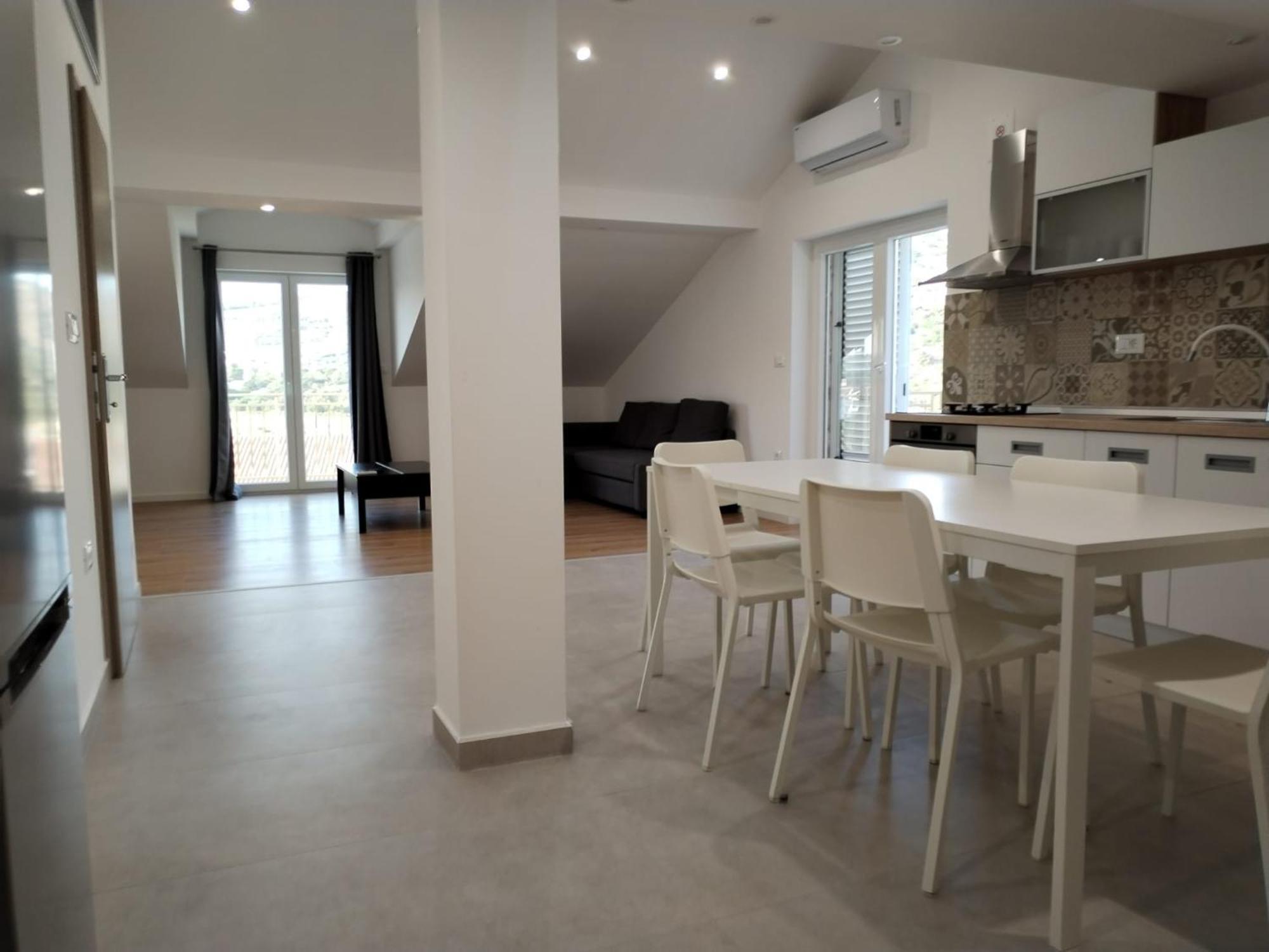 Appartement Doris, *
